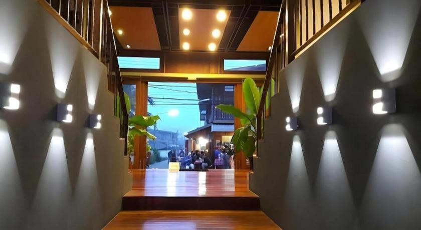Chic Chiangkhan Hotel Chiang Khan Exteriör bild