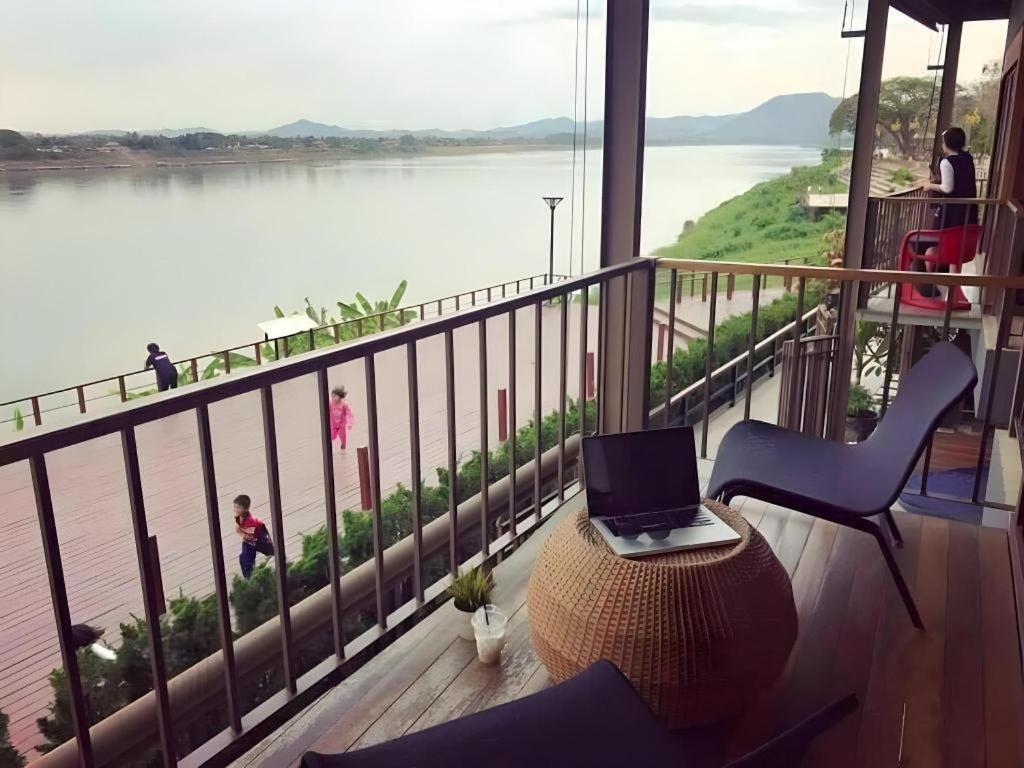 Chic Chiangkhan Hotel Chiang Khan Exteriör bild